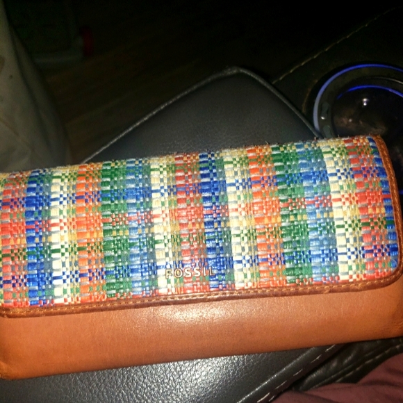Fossil Multicolor Woven Wallet - Picture 1 of 8